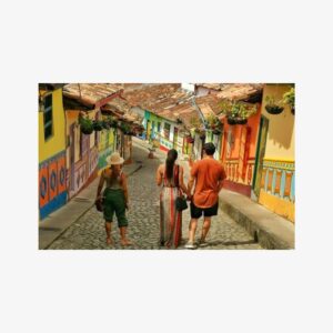 Guatape Rock & Coffee Tour & Picturesque Town: Private Tour, Family of 3